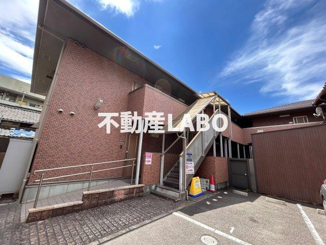 エーデ田辺の外観