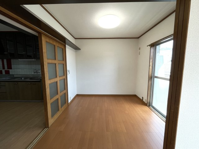 あぞのハイツの洋室