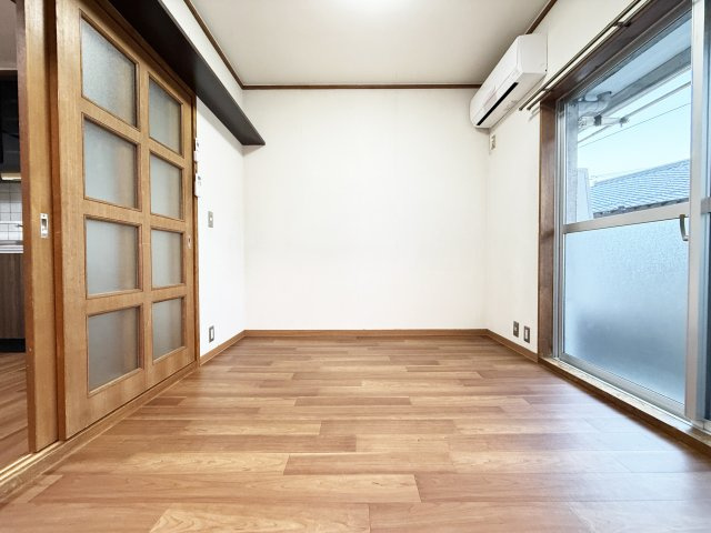 あぞのハイツの洋室