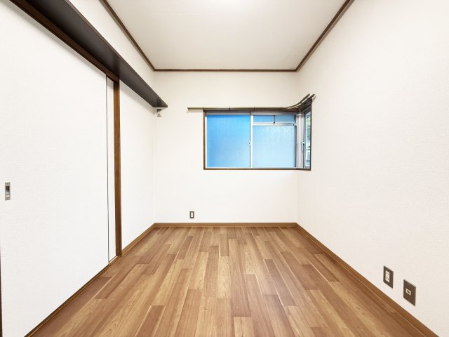 あぞのハイツの洋室