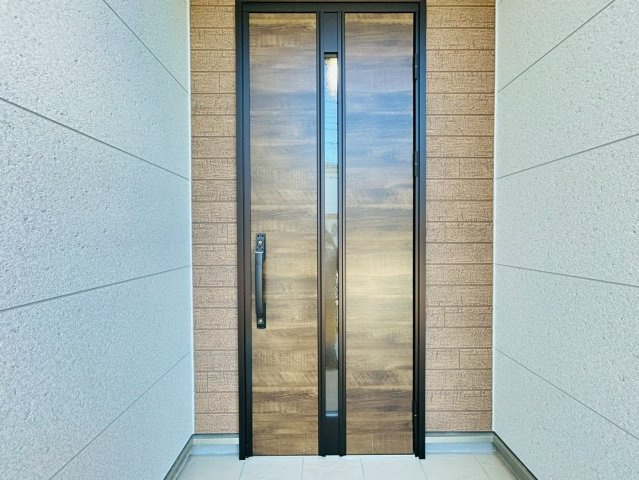 川越市山田　新築戸建の玄関|2/3　撮影