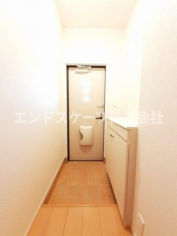 アルドールの玄関|高崎、前橋のお部屋探しはエンドスケープまで！お客様の理想お聞かせ下さい♪