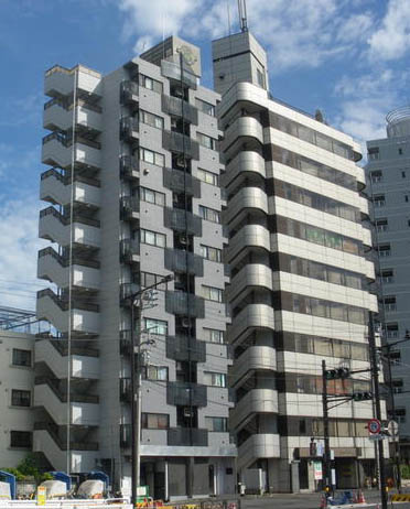 ウインズ落合の外観