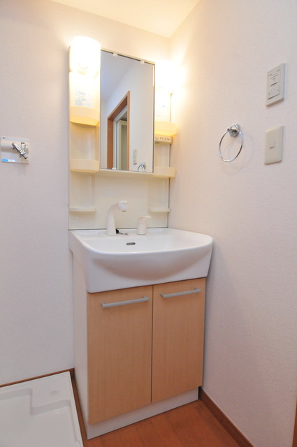 橘ビルの洗面所