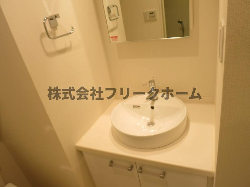 ドゥーエ武蔵小金井の洗面所