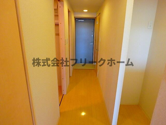 ドゥーエ武蔵小金井の玄関