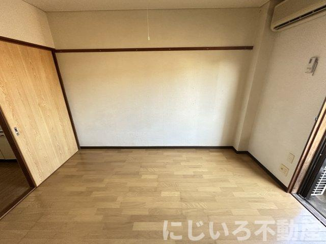 ハイツマーチⅡの居間・リビング