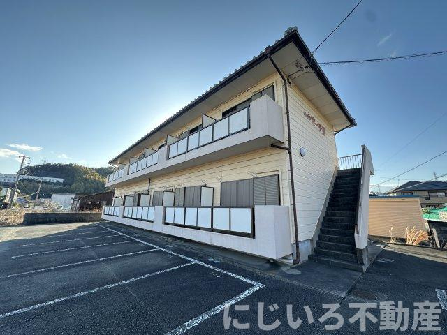 ハイツマーチⅡの外観