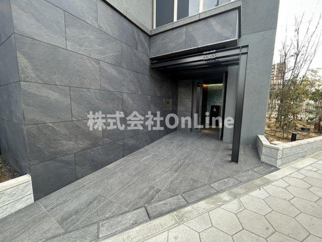 レオンヴァリエ長堀通のエントランス