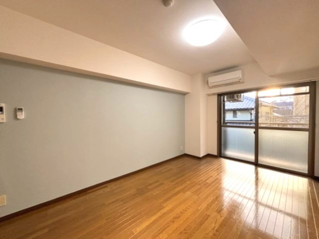 ヴィラセゾン甲南の寝室