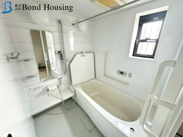 JR西明石駅徒歩１２分の好立地・東藤江　中古戸建の浴室