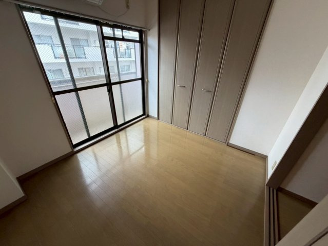 レジデンス灘の居間・リビング