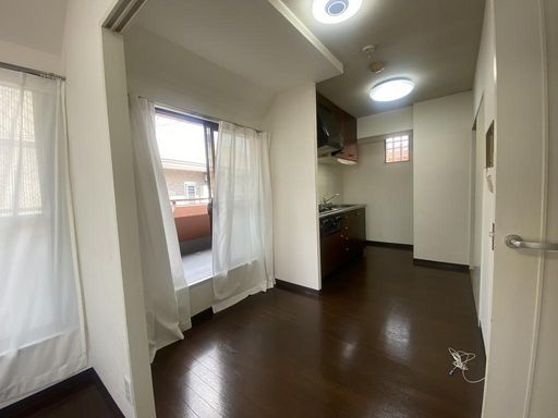 ライオンズマンション本山北町の居間・リビング