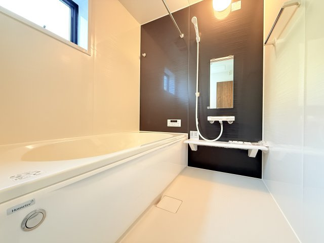 笠間市旭町第12　新築戸建　4号棟の浴室