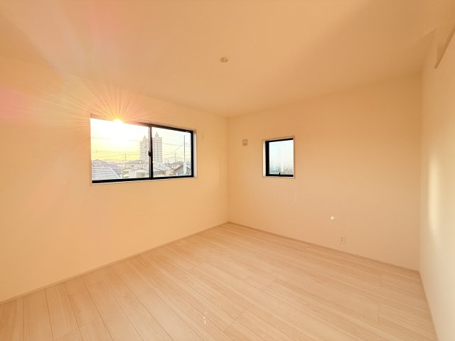 笠間市旭町第12　新築戸建　4号棟の洋室