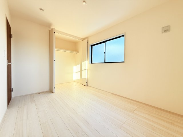 笠間市旭町第12　新築戸建　4号棟の洋室