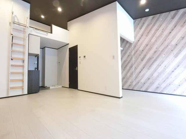 【居間・リビング】