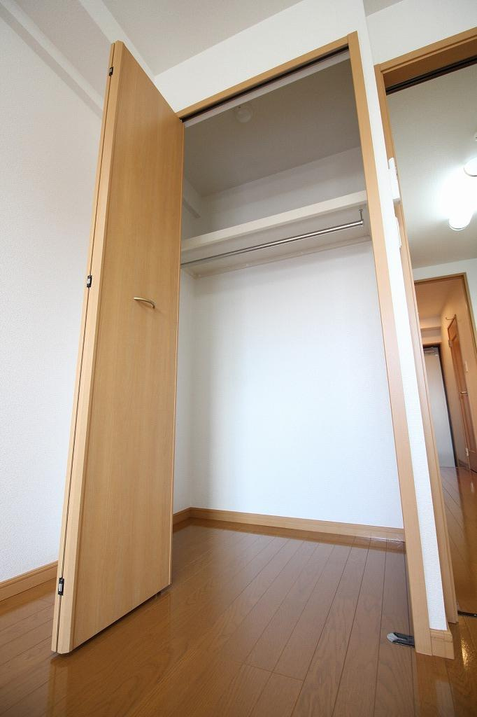 ポラリス弐番館の収納|※同物件の別のお部屋の写真です※