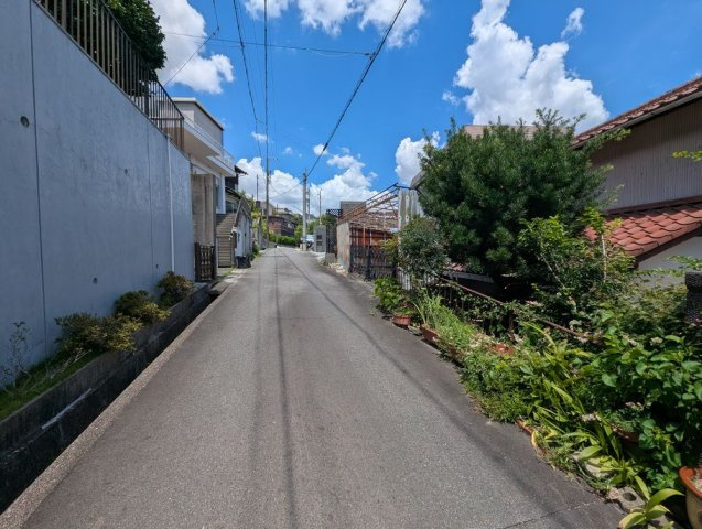 緑区大高町字丸根戸建の前面道路含む現地写真|前面道路①