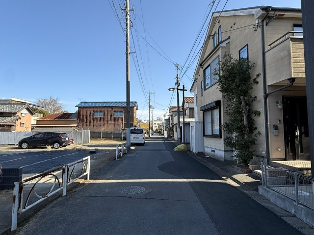 【南道路】東金市東金　新築戸建の前面道路含む現地写真