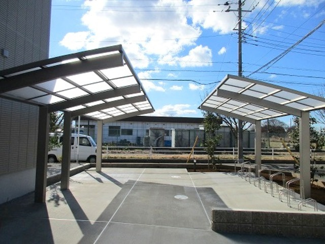 Ｖｉｌｌａ　Ｂｌａｎｃｈｅ　ヴィラ　ブランシェのその他共用部分|★屋根付き駐輪場★