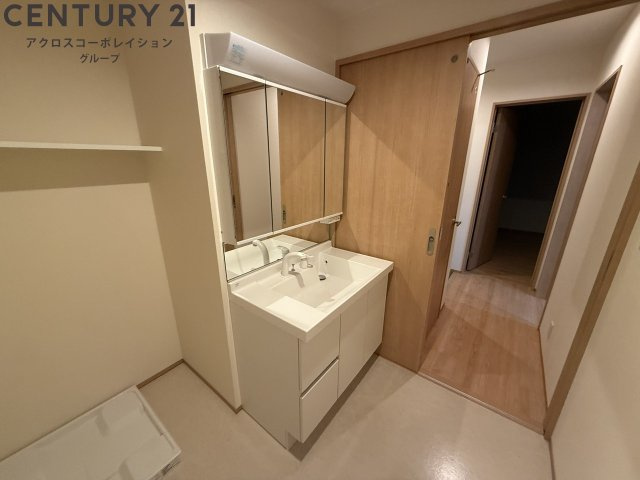 独立洗面化粧台付きでおすすめです！
