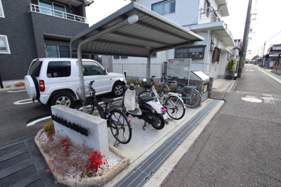 【その他共用部分】 | CASALAMAR | 駐輪場