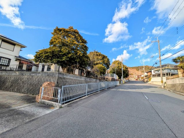和歌山市木ノ本の前面道路含む現地写真