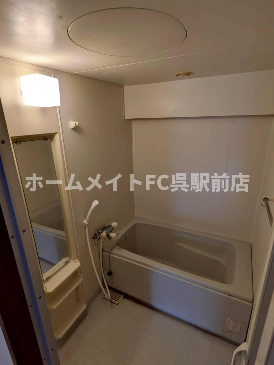 グレイス寿の浴室