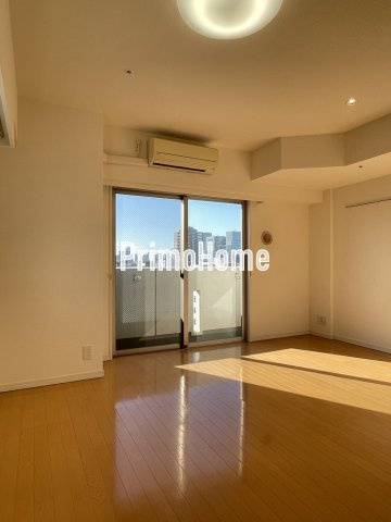 ホープシティ秋葉原の洋室