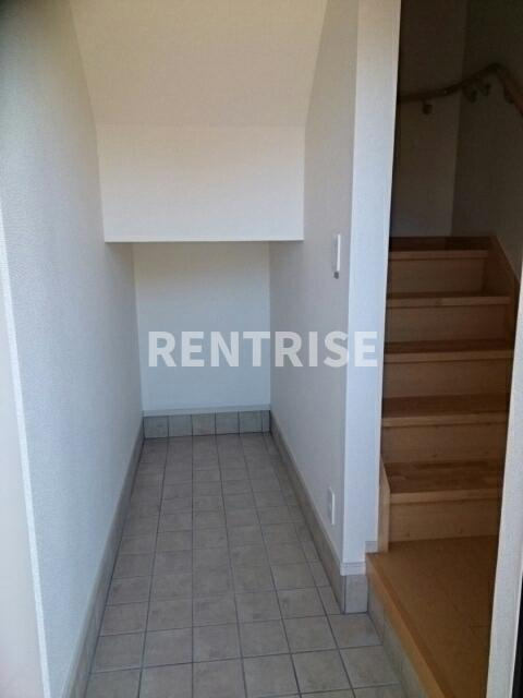 シャトレ　Ｋの玄関|玄関