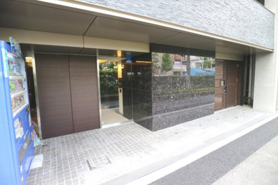 【エントランス】 | リヴシティ武蔵野ミュジオ