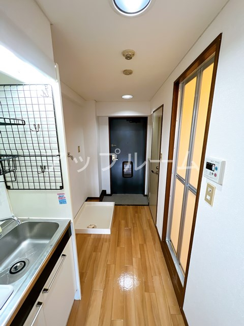 アビタシオン瑞穂の玄関