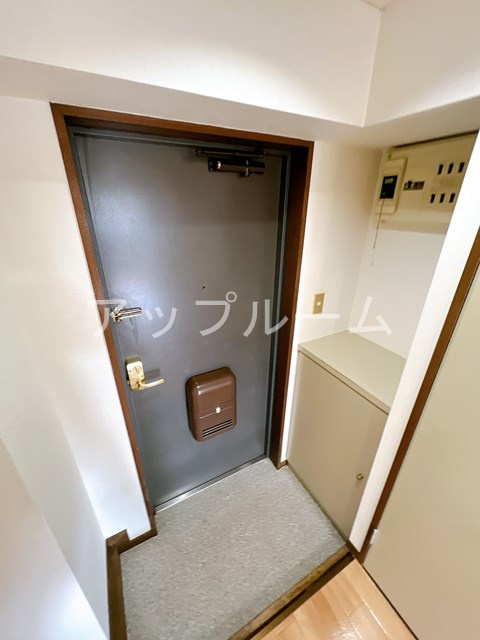 アビタシオン瑞穂の玄関