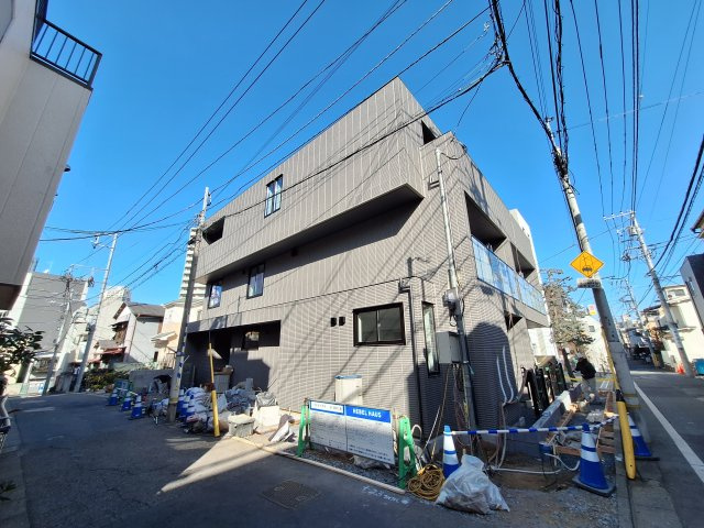 サンライズガーデンの外観