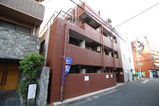 メゾン・ド・マジョレの外観|外観は落ち着いています