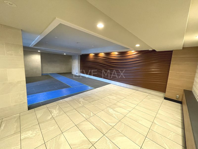 【ロビー】プレデコート西京極