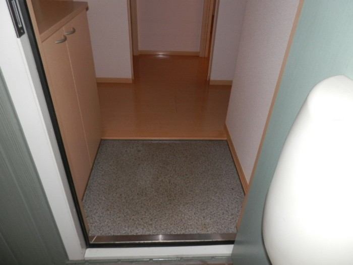 プレジオ白鳥　Ｂの玄関