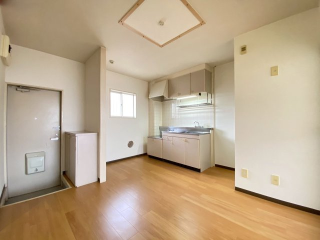 【居間・リビング】