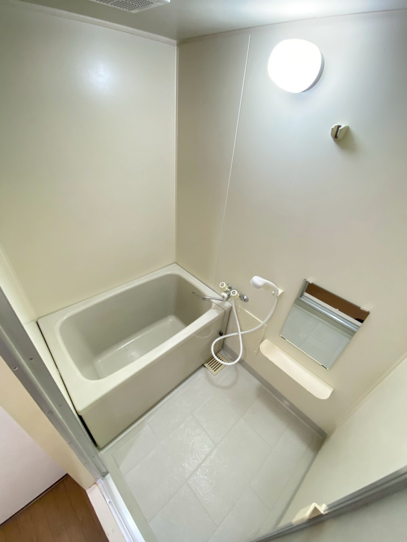【浴室】