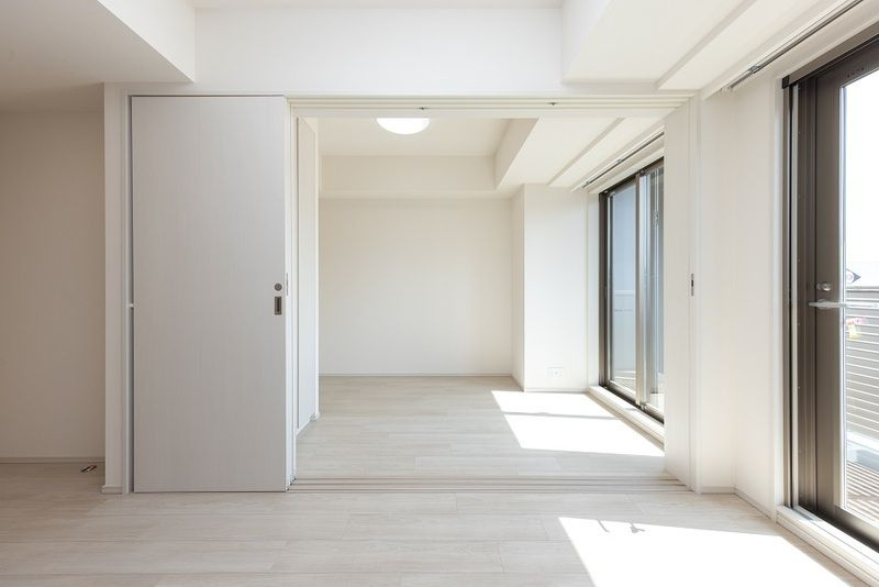 Ｃｉｔｙ　Ｌｕｘ　Ｔｏｂｅの居間・リビング