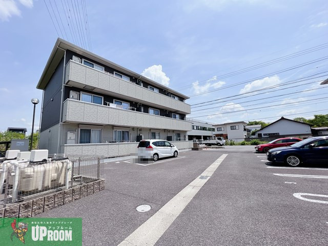 ムーンライト Ａ棟の駐車場