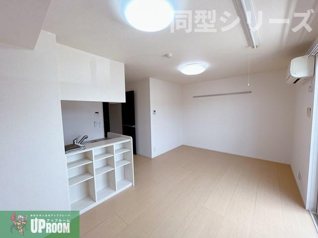 ムーンライト Ａ棟の居間・リビング