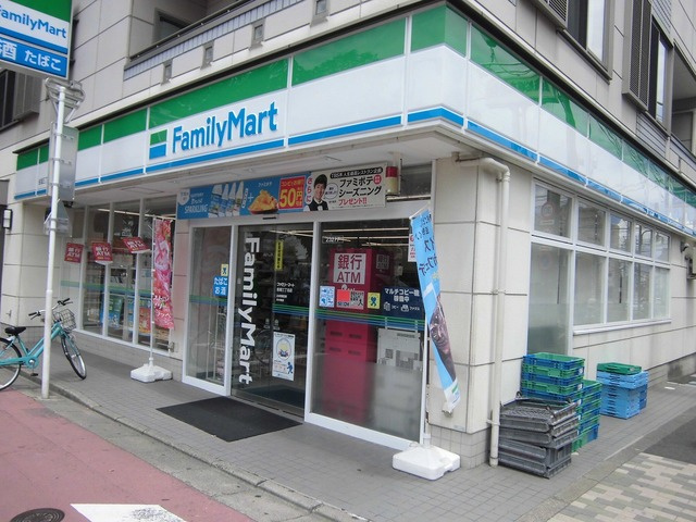 グラン　フェリシア　ウエストのその他|ファミリーマート