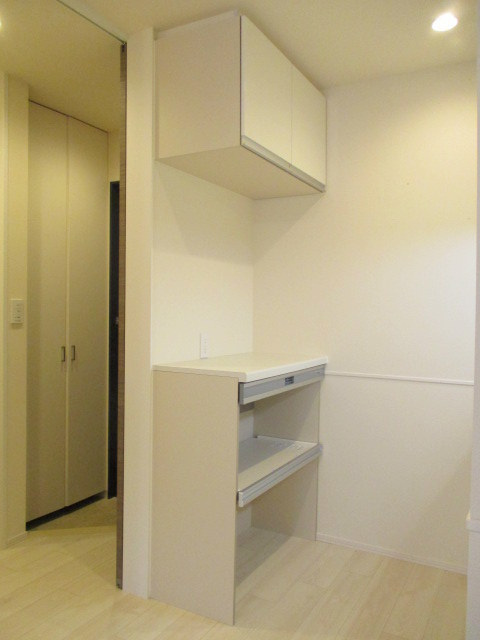 グラン　フェリシア　ウエストの設備|★備付食器棚★