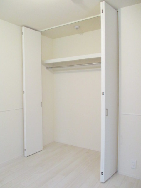 グラン　フェリシア　ウエストの収納|★クローゼット★