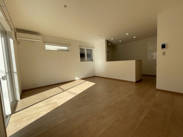 小川町１丁目４７８戸建賃貸住宅の居間・リビング