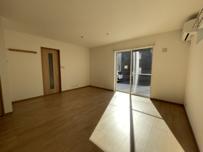 【居間・リビング】 | 小川町１丁目４７８戸建賃貸住宅