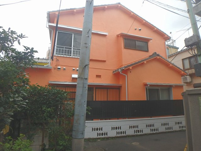 クレール千駄木A棟の外観