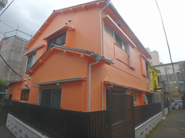 クレール千駄木A棟の外観